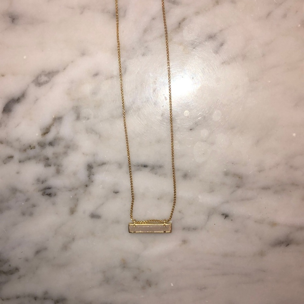 Kendra Scott Leanor Bar Necklace